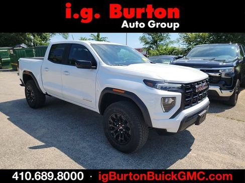 Used 2026 GMC Canyon Elevation AWD/4WD image 1