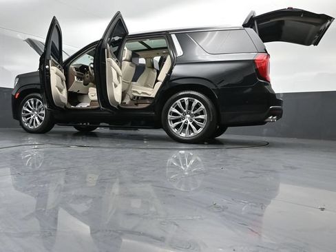 Used 2024 GMC Yukon Denali w/ Advanced Technology Package AWD/4WD image 58