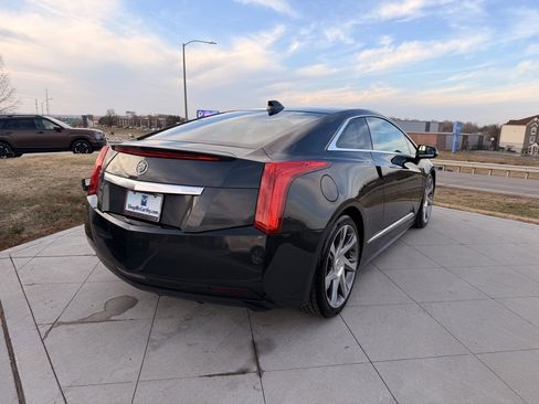 Used 2014 Cadillac ELR w/ Luxury Package image 9