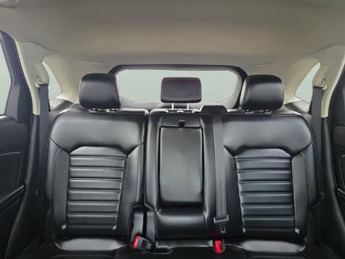 Certified 2019 Ford Edge SEL w/ Equipment Group 201A image 21