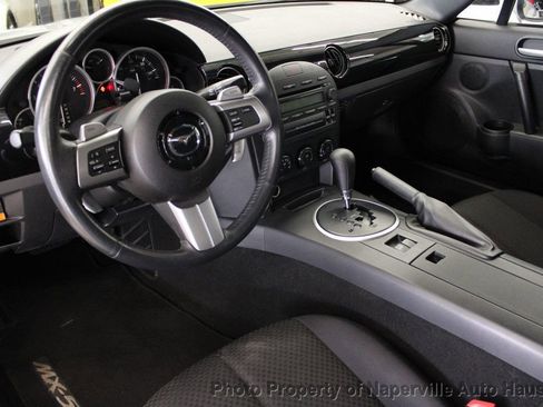Used 2006 MAZDA MX-5 Miata Touring image 15