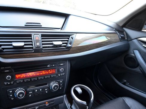 Used 2014 BMW X1 sDrive28i image 15