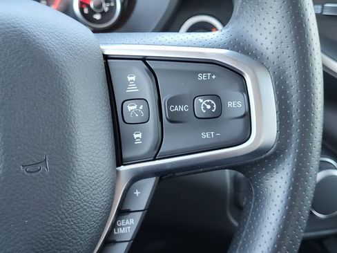 New 2026 RAM 1500 Express AWD/4WD image 15