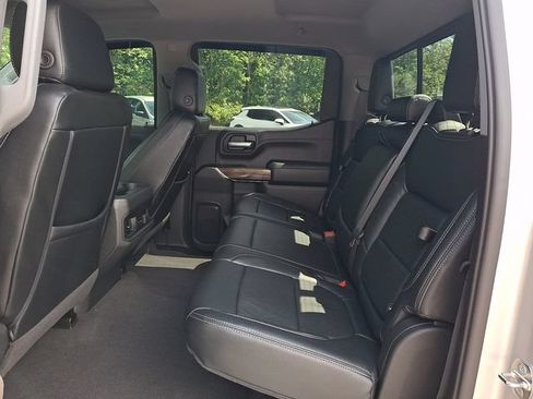 Used 2021 Chevrolet Silverado 1500 RST AWD/4WD image 10