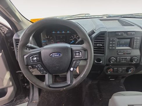 Used 2016 Ford F150 XL w/ Equipment Group 101A Mid RWD image 10