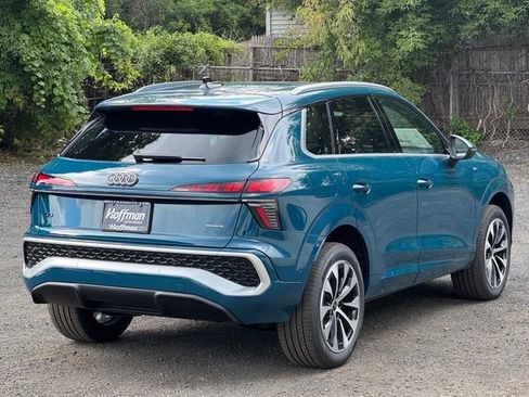 New 2026 Audi Q3 quattro 2.0T AWD/4WD image 8