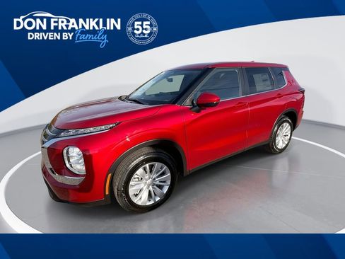 New 2026 Mitsubishi Outlander ES FWD image 1