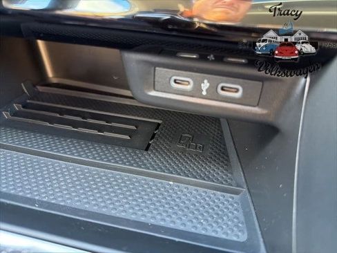 New 2025 Volkswagen Jetta SE image 13