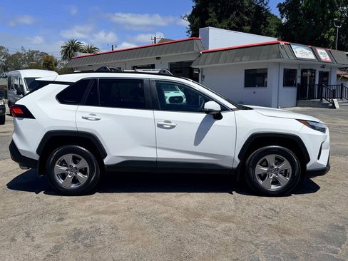Used 2023 Toyota RAV4 XLE w/ Convenience Package FWD image 7