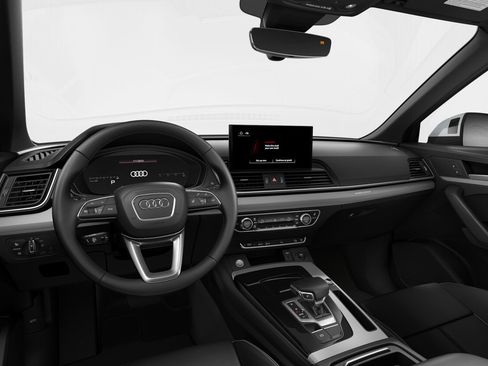 Used 2025 Audi Q5 2.0T Premium w/ Convenience Plus Package AWD/4WD image 3