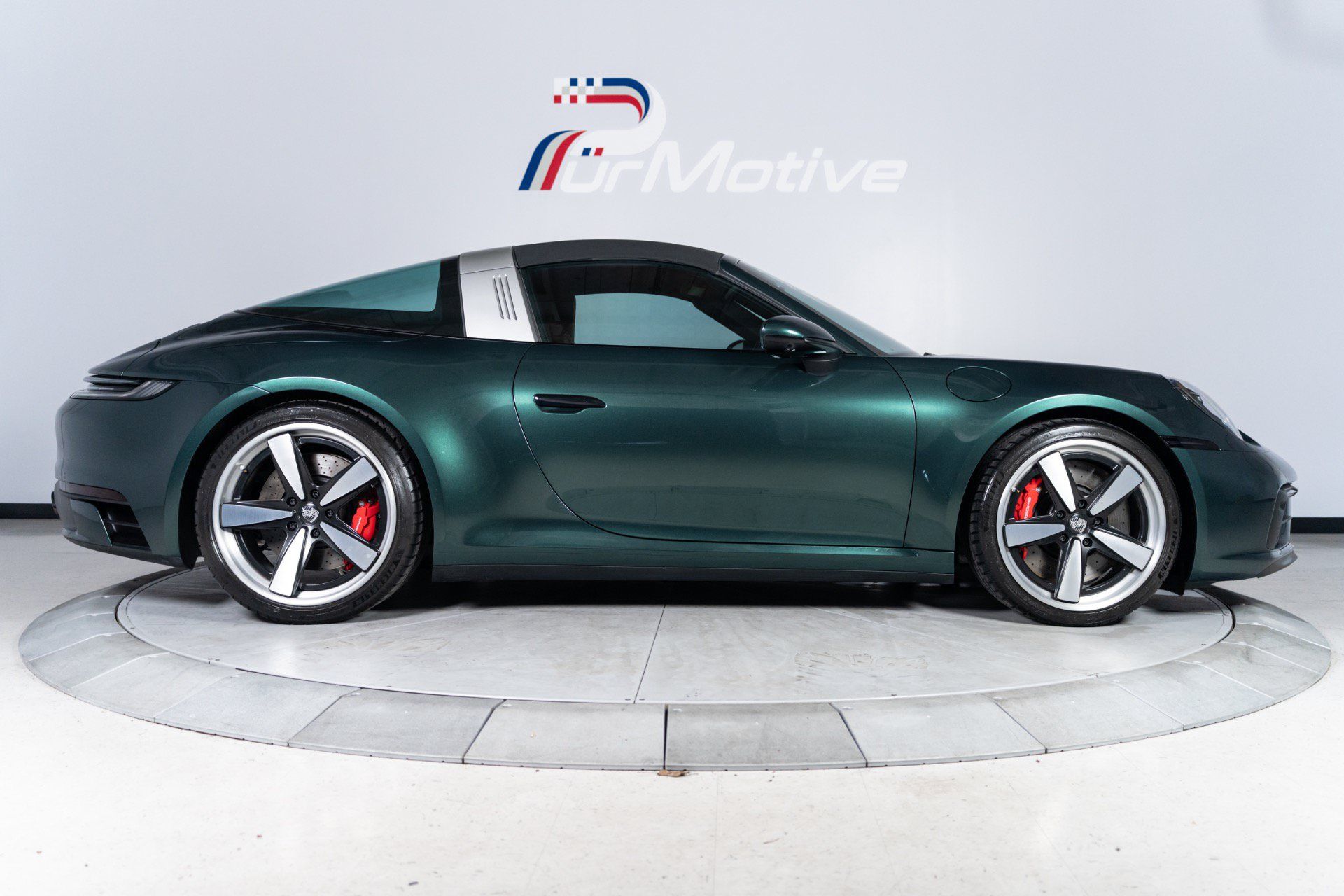 Used 2024 Porsche 911 Targa 4 GTS AWD/4WD image 11