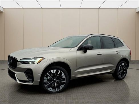 New 2026 Volvo XC60 B5 Plus w/ Protection Package Premier image 2