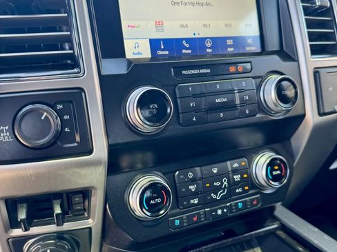 Used 2020 Ford F250 Platinum AWD/4WD image 14