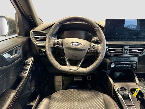 Certified 2024 Ford Escape ST-Line w/ Tech Pack #1 AWD/4WD image 19