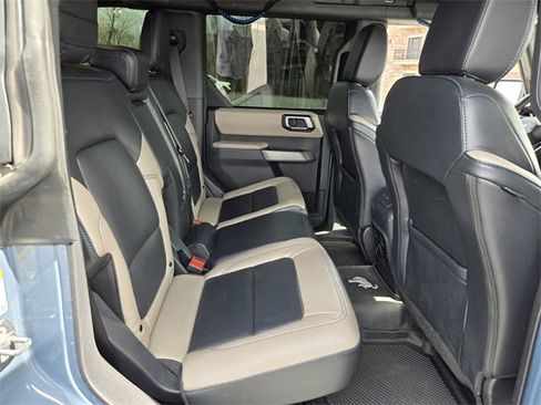 Certified 2023 Ford Bronco Wildtrak image 17