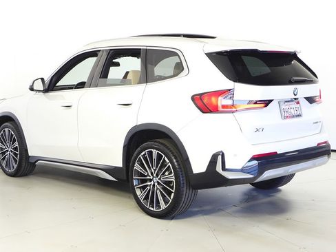 Certified 2023 BMW X1 xDrive28i w/ Convenience Package AWD/4WD image 9
