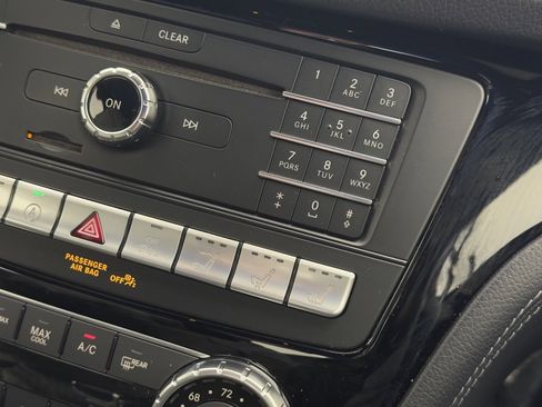 Used 2017 Mercedes-Benz SL 63 AMG SL 63 AMG image 33