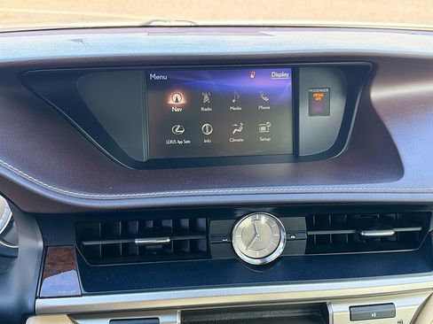 Used 2017 Lexus ES 350 350 image 29