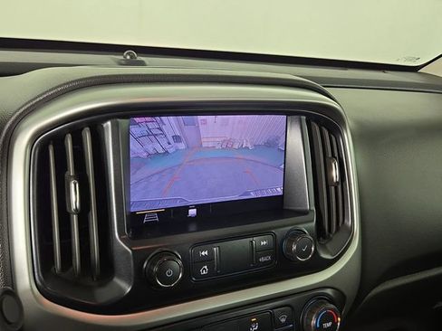 Used 2020 Chevrolet Colorado LT image 18