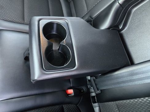 Certified 2025 Ford Escape ST-Line FWD image 28