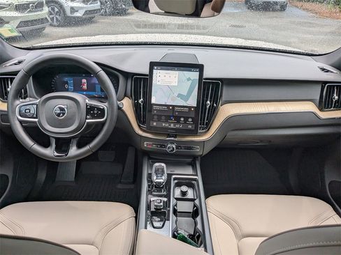 New 2026 Volvo XC60 B5 Plus w/ Climate Package image 15