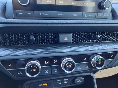 Certified 2025 Honda CR-V Sport image 8