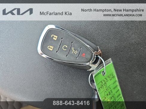 Used 2021 Chevrolet Equinox LT AWD/4WD image 30