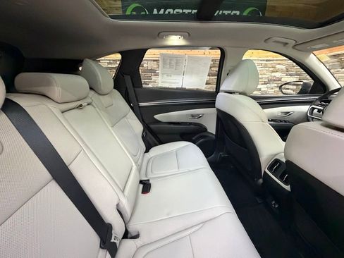 Used 2023 Hyundai Tucson Limited image 32