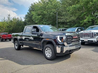 New 2024 GMC Sierra 2500 Pro