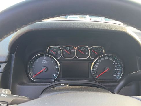 Used 2017 GMC Yukon SLT w/ Open Road Package AWD/4WD image 7