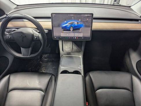 Used 2023 Tesla Model Y Long Range image 6