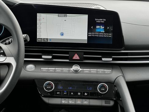 New 2025 Hyundai Elantra Blue image 19