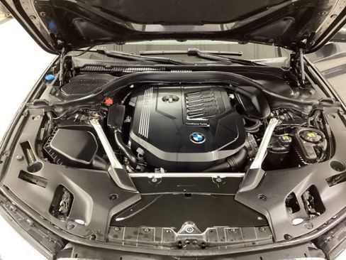 Used 2021 BMW 540i xDrive w/ Convenience Package AWD/4WD image 17