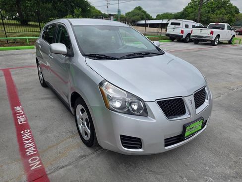 Used 2009 Pontiac Vibe w/ Preferred Package image 5