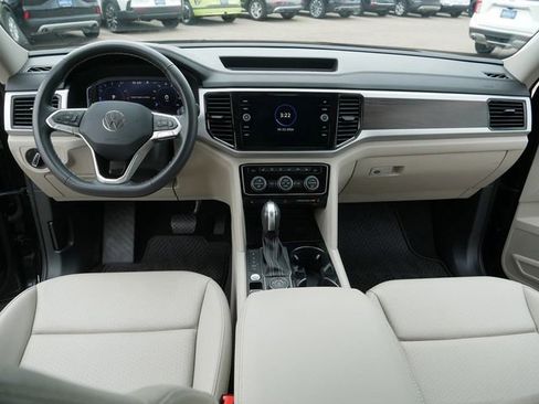 Certified 2023 Volkswagen Atlas SE AWD/4WD image 23