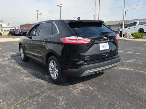 Used 2023 Ford Edge SEL w/ Convenience Package AWD/4WD image 4