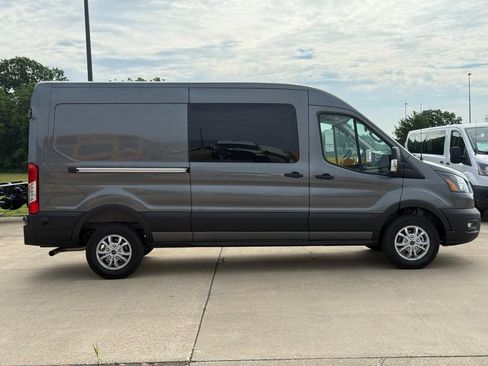New 2025 Ford Transit 250 148 Medium Roof w/ Interior Upgrade Package RWD image 4