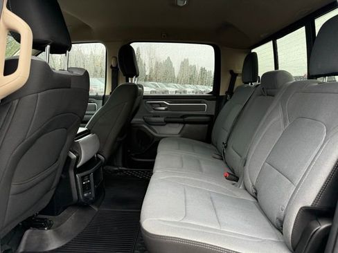 Used 2019 RAM 1500 Big Horn image 16