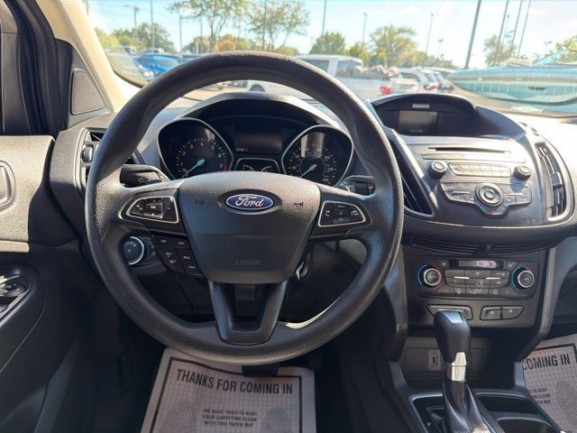 Used 2017 Ford Escape SE w/ SE Cold Weather Package AWD/4WD image 25