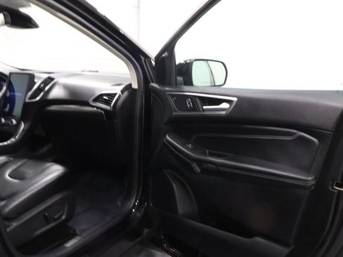 Used 2022 Ford Edge Titanium AWD/4WD image 14