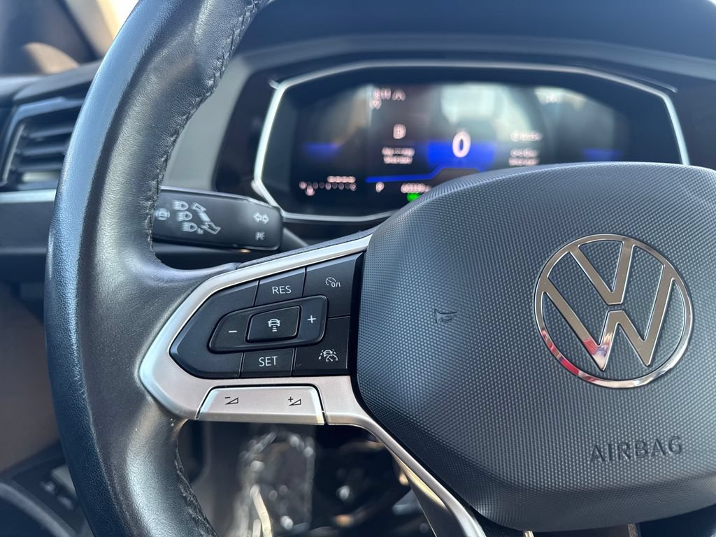 Used 2024 Volkswagen Jetta SE FWD image 45