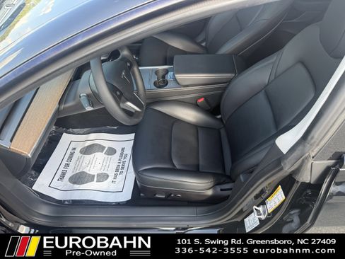 Used 2023 Tesla Model 3 Standard Range image 10