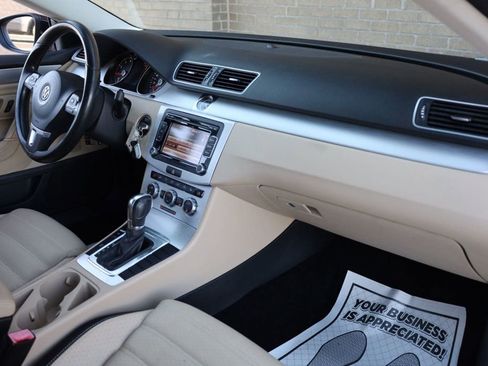 Used 2013 Volkswagen CC R-Line image 26