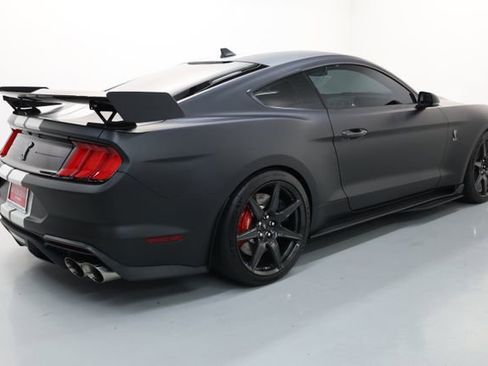 Used 2021 Ford Mustang Shelby GT500 w/ Carbon Fiber Track Pack RWD image 62