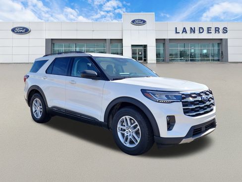 New 2026 Ford Explorer Active w/ Active Comfort Package image 1