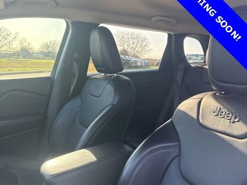 Used 2022 Jeep Cherokee Latitude Lux image 11