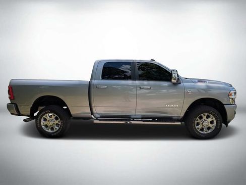 Used 2024 RAM 2500 Laramie w/ Safety Group AWD/4WD image 9