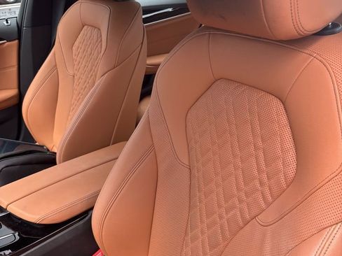 Used 2023 BMW 540i w/ M Sport Package RWD image 3