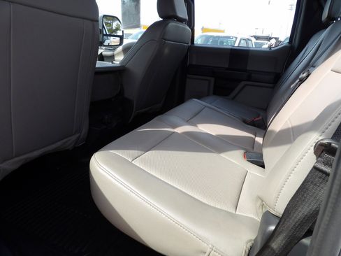 Used 2022 Ford F250 XL w/ Power Equipment Group image 39