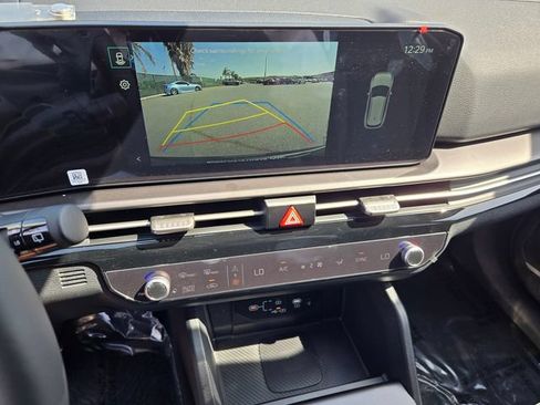 New 2026 Kia Sportage EX FWD image 10